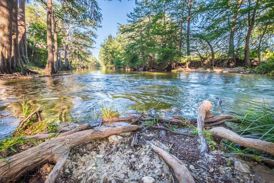 River Bluff Cabins Rio Frio Экстерьер фото