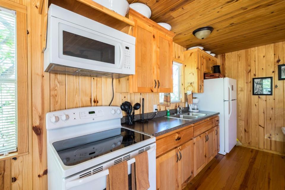 River Bluff Cabins Rio Frio Экстерьер фото