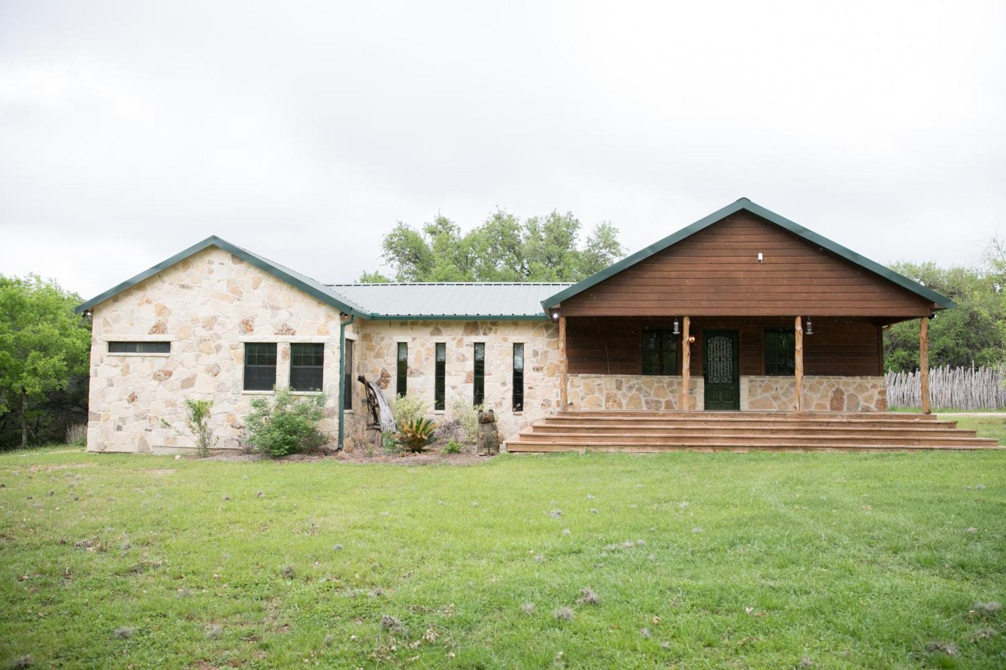 River Bluff Cabins Rio Frio Экстерьер фото
